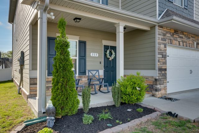 315 Petunia Dr, Smyrna, TN 37167