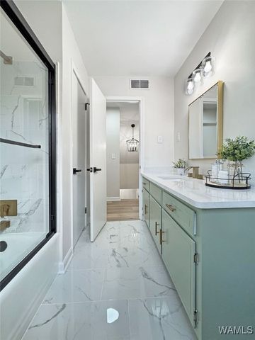 5002 10th E, Tuscaloosa, AL 35405