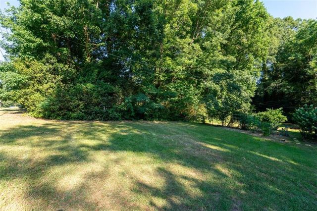 5077 Redan Road, Stone Mountain, GA 30088