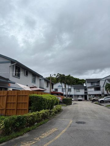 1405 SW 122nd Ave 10-13, Miami, FL 33184