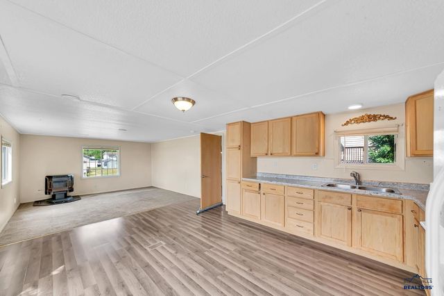 514 6TH ST, Sturgis, SD 57785