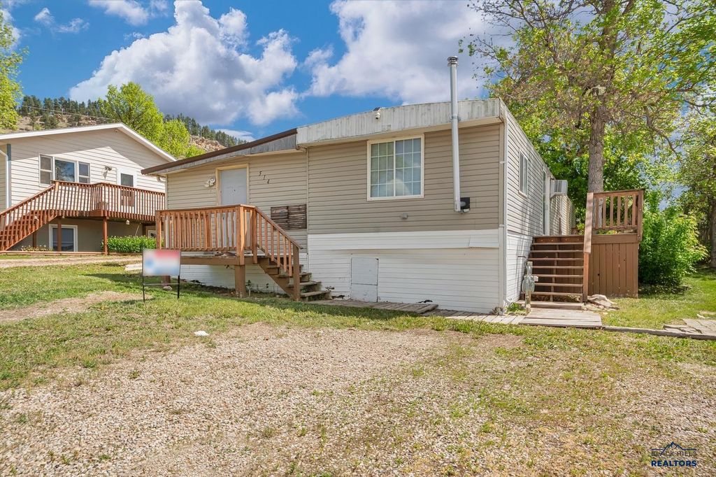 514 6TH ST, Sturgis, SD 57785