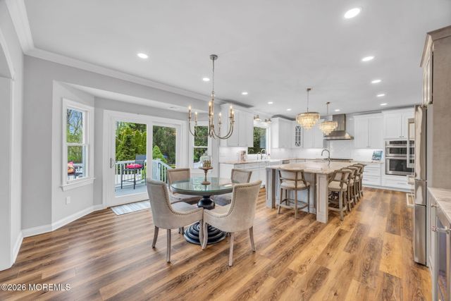 21 Appaloosa Drive, Manalapan, NJ 07726