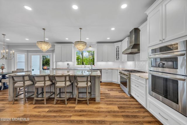 21 Appaloosa Drive, Manalapan, NJ 07726