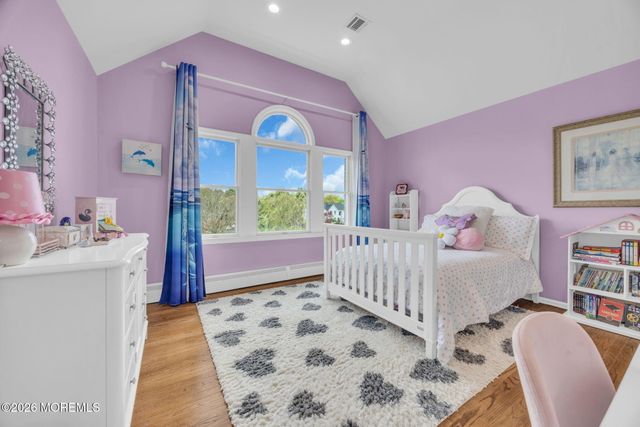 21 Appaloosa Drive, Manalapan, NJ 07726
