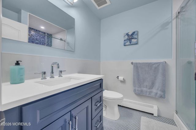 21 Appaloosa Drive, Manalapan, NJ 07726