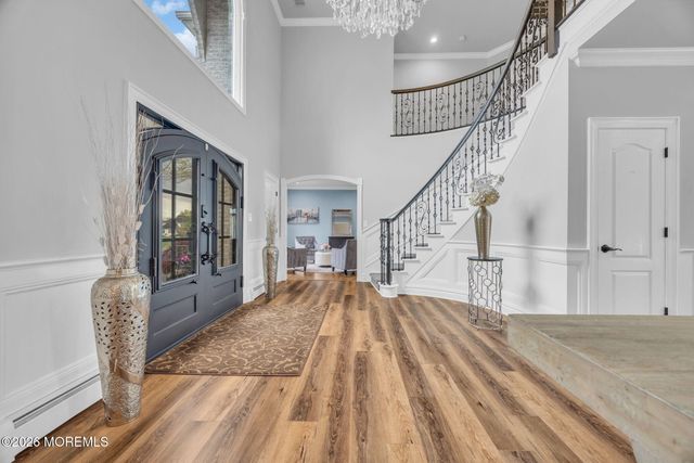 21 Appaloosa Drive, Manalapan, NJ 07726