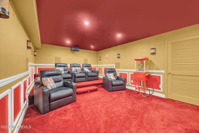 21 Appaloosa Drive, Manalapan, NJ 07726