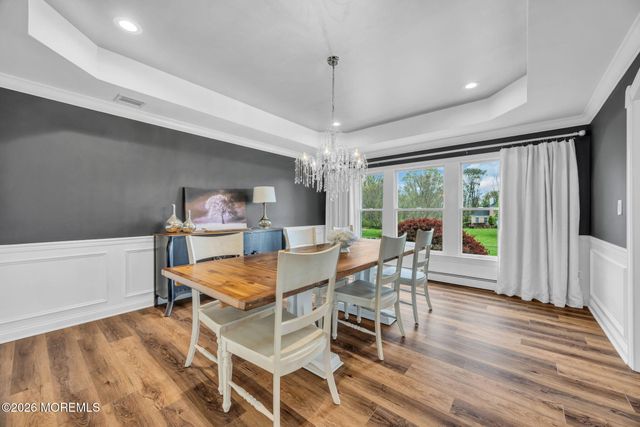 21 Appaloosa Drive, Manalapan, NJ 07726