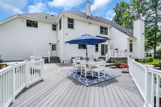 21 Appaloosa Drive, Manalapan, NJ 07726