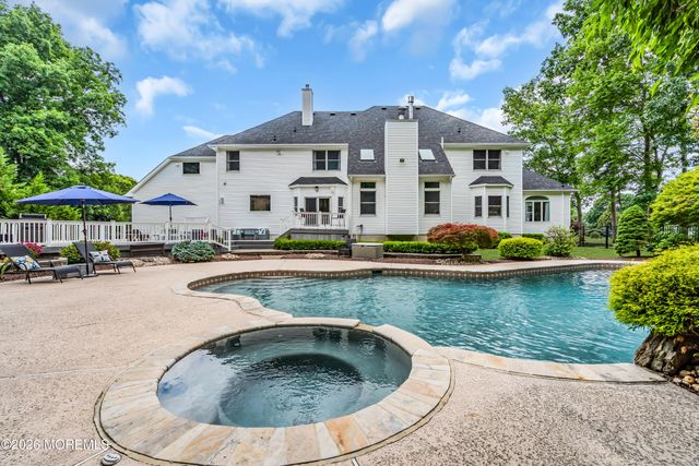 21 Appaloosa Drive, Manalapan, NJ 07726