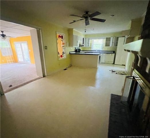 2454 Vandemere Avenue, Fayetteville, NC 28304