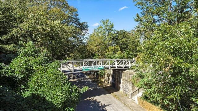 662 Cameron M Alexander Boulevard NW, Atlanta, GA 30318