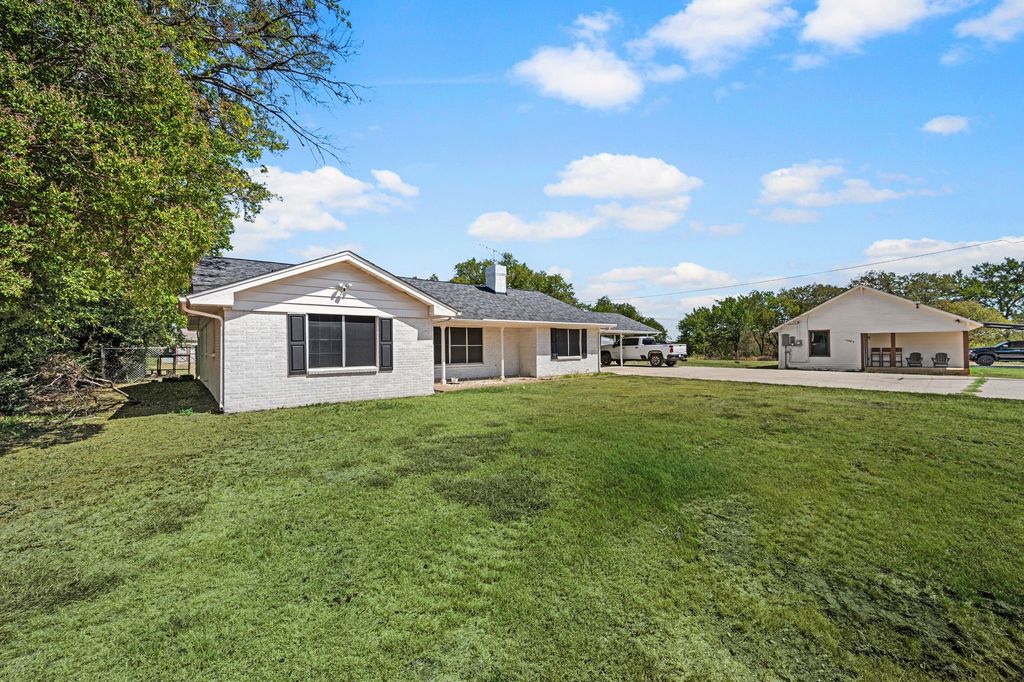 1700 Marti Drive, Burleson, TX 76028 — photo 4