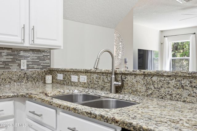 516 ST CLAUDE Place, St. Johns, FL 32259