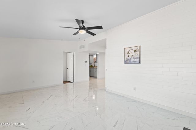 536 E Seneca Street, Tucson, AZ 85705