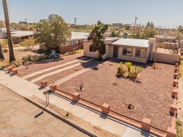 536 E Seneca Street, Tucson, AZ 85705