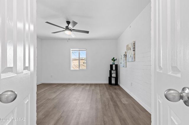 536 E Seneca Street, Tucson, AZ 85705