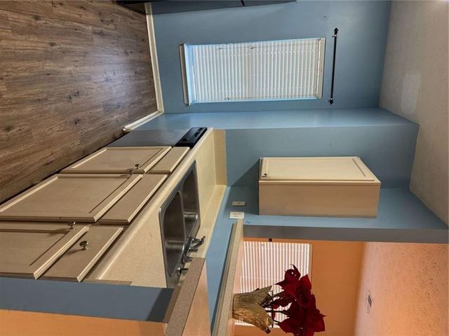 2853 Walden Lake Bend, Decatur, GA 30035
