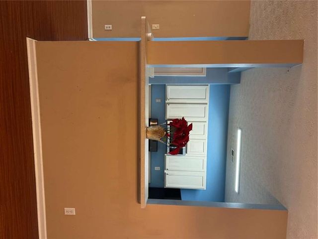 2853 Walden Lake Bend, Decatur, GA 30035
