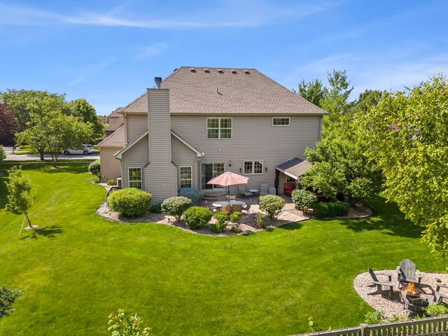 26643 Lindengate Circle, Plainfield, IL 60585