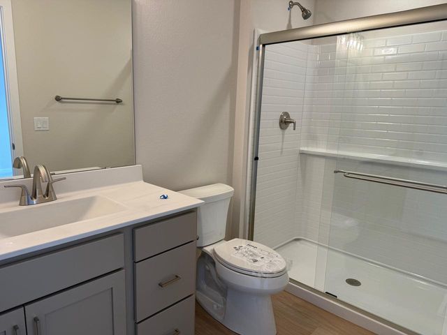 W219N16267 Primrose COURT, Jackson, WI 53037