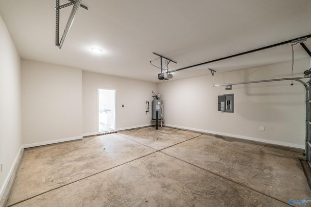 146 Flintlock Way, New Market, AL 35741