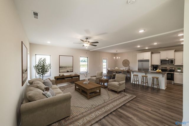 146 Flintlock Way, New Market, AL 35741