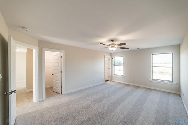 146 Flintlock Way, New Market, AL 35741