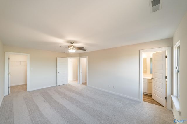 146 Flintlock Way, New Market, AL 35741