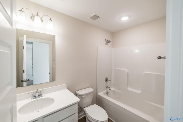 146 Flintlock Way, New Market, AL 35741