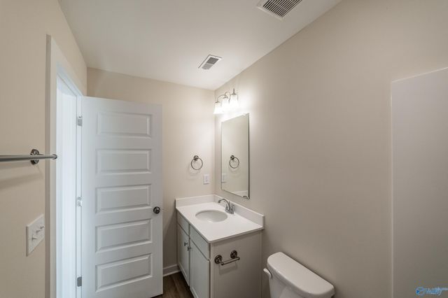 146 Flintlock Way, New Market, AL 35741