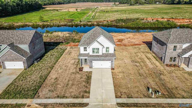 146 Flintlock Way, New Market, AL 35741