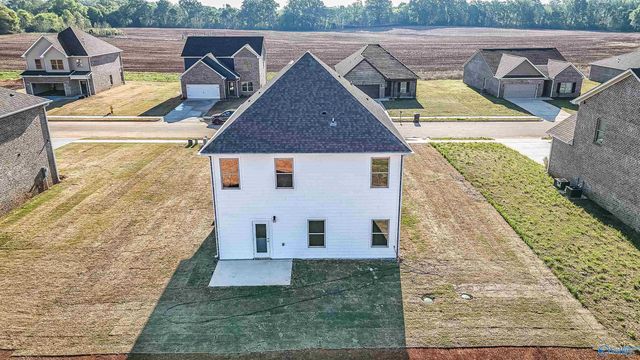 146 Flintlock Way, New Market, AL 35741