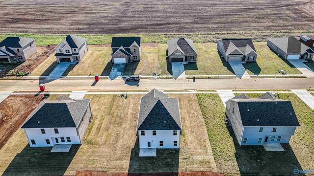 146 Flintlock Way, New Market, AL 35741