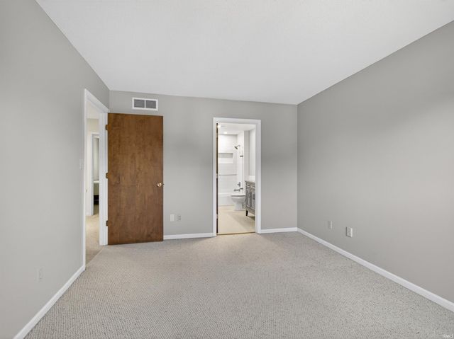 6730 Quail Ridge Lane, Fort Wayne, IN 46804