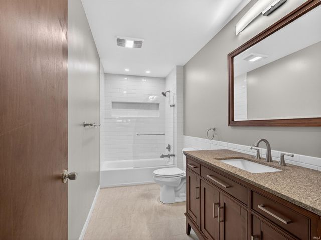 6730 Quail Ridge Lane, Fort Wayne, IN 46804