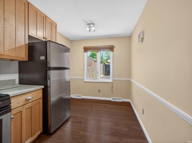 6730 Quail Ridge Lane, Fort Wayne, IN 46804