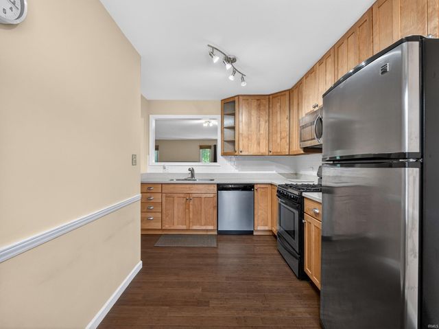6730 Quail Ridge Lane, Fort Wayne, IN 46804