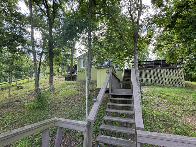 2495 PRIVATE ROAD 1336, Moberly, MO 65270