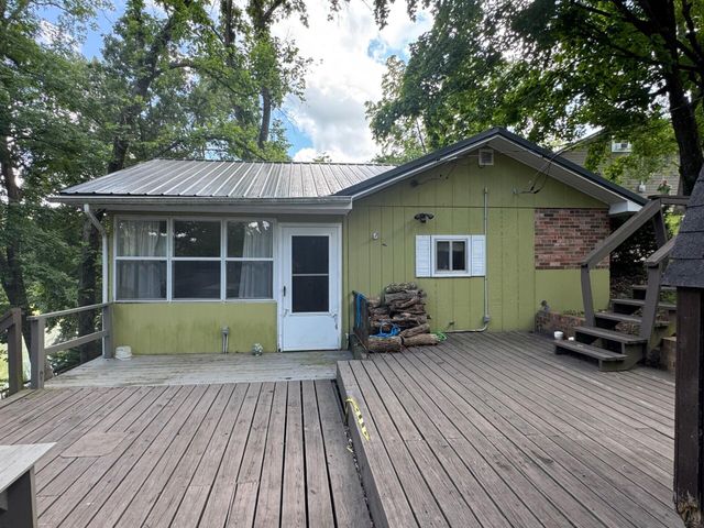 2495 PRIVATE ROAD 1336, Moberly, MO 65270