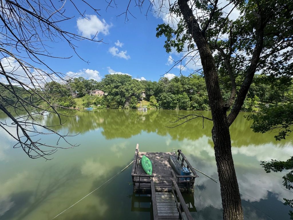 2495 PRIVATE ROAD 1336, Moberly, MO 65270