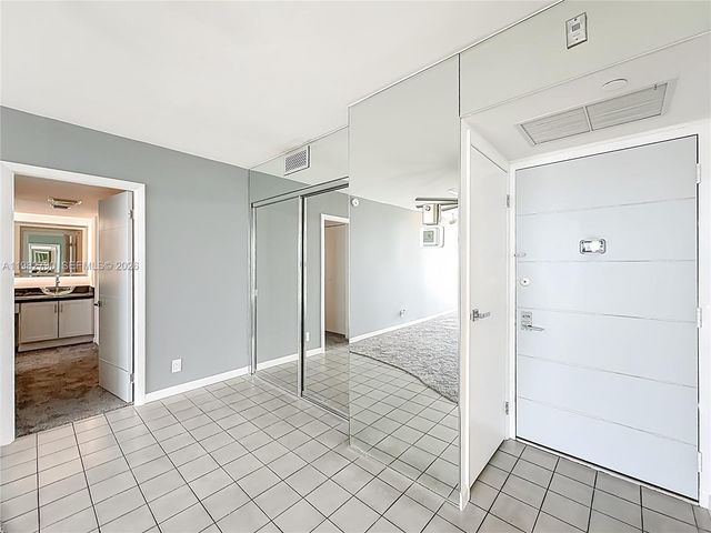 20301 W Country Club Drive 2428, Aventura, FL 33180