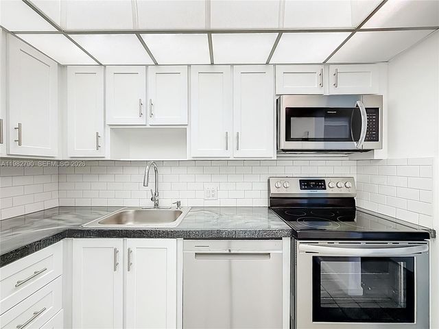 20301 W Country Club Drive 2428, Aventura, FL 33180