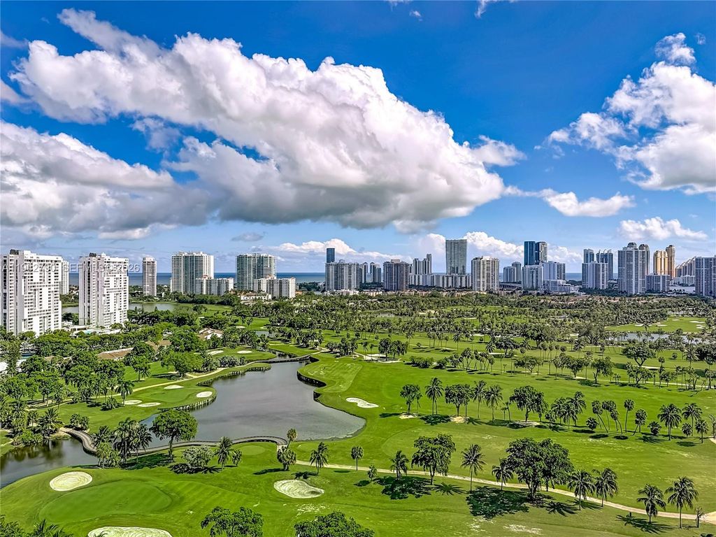 20301 W Country Club Drive 2428, Aventura, FL 33180