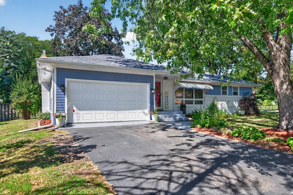 3715 Douglas Drive N, Crystal, MN 55422 — exterior