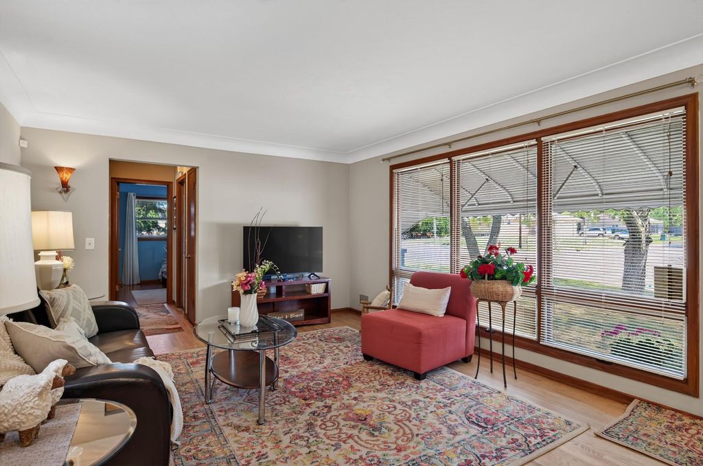 3715 Douglas Drive N, Crystal, MN 55422 — photo 4