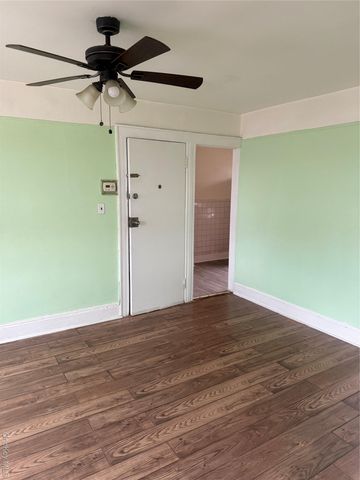 211-20 99th Avenue 2nd floor, Queens Village, NY 11429