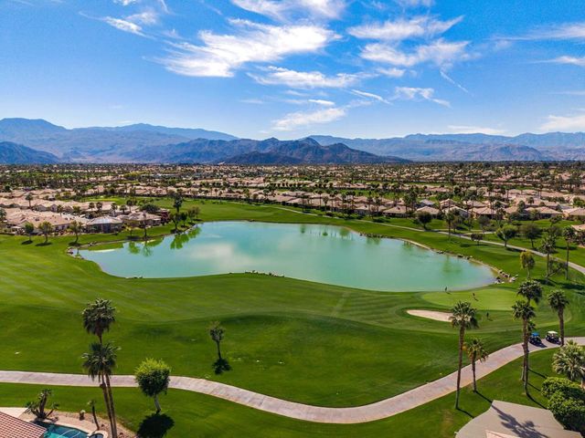 80592 Hoylake Drive, Indio, CA 92201