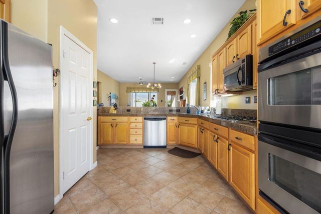 80592 Hoylake Drive, Indio, CA 92201